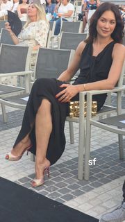 Olga Kurylenko feet photo 5