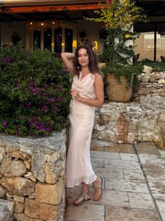 Olga Kurylenko feet photo 12