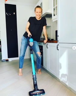 Olga Lomonosova feet photo 5