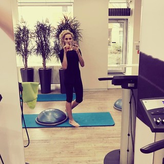 Olga Lounová feet photo 16