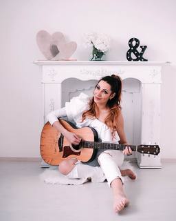 Olga Lounová feet photo 10