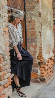 Olga Menzelová feet photo 3