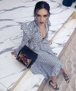 Olga Seryabkina feet photo thumbnail