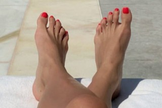 Olga Seryabkina feet photo thumbnail