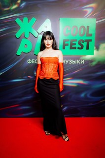 Olga Seryabkina feet photo thumbnail