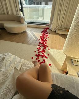 Olga Seryabkina feet photo thumbnail