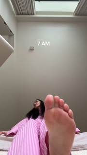 Olga Seryabkina feet photo thumbnail