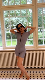Olga Seryabkina feet photo thumbnail
