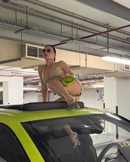 Olga Seryabkina feet photo thumbnail