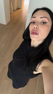 Olga Seryabkina feet photo thumbnail