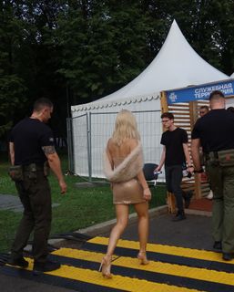 Olga Seryabkina feet photo thumbnail