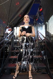 Olga Seryabkina feet photo thumbnail