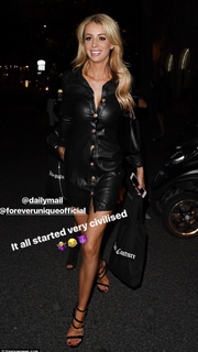 Olivia Attwood feet photo thumbnail