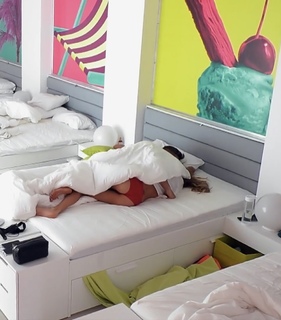 Olivia Attwood feet photo thumbnail