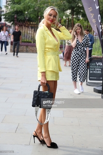 Olivia Attwood feet photo thumbnail