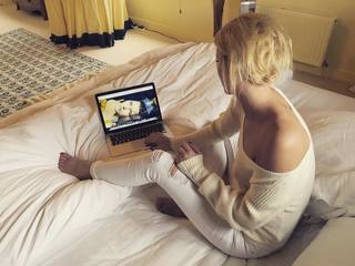 Olivia Bentley feet photo 5