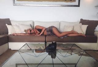 Olivia Bentley feet photo 16
