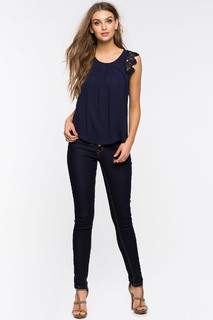Olivia Brower feet photo 4