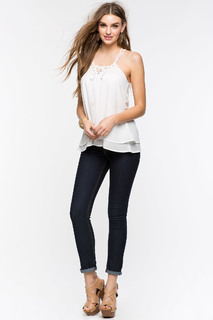 Olivia Brower feet photo 15
