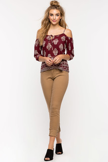 Olivia Brower feet photo 15