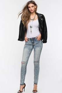 Olivia Brower feet photo 10