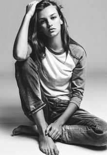 Olivia Brower feet photo 17