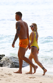 Olivia Buckland feet photo 18