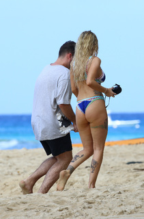 Olivia Buckland feet photo 8