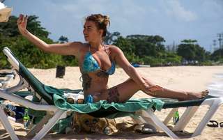 Olivia Buckland feet photo 5