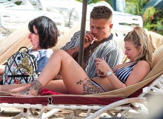 Olivia Buckland feet photo 19