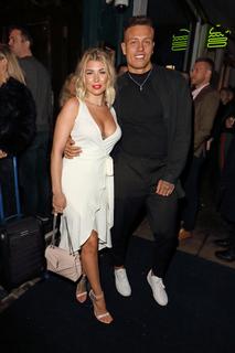 Olivia Buckland feet photo 2