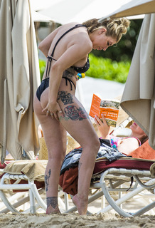 Olivia Buckland feet photo 7