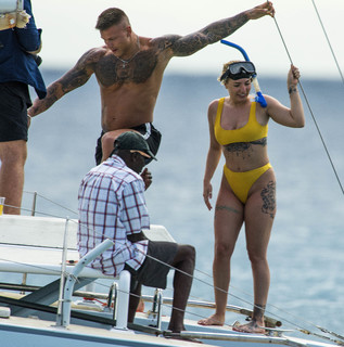 Olivia Buckland feet photo 7