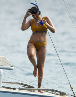 Olivia Buckland feet photo 5