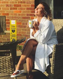 Olivia Buckland feet photo 5