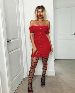 Olivia Buckland feet photo 2