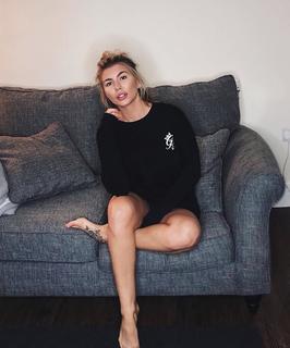 Olivia Buckland feet photo 16
