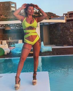 Olivia Buckland feet photo 10