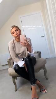 Olivia Buckland feet photo 6