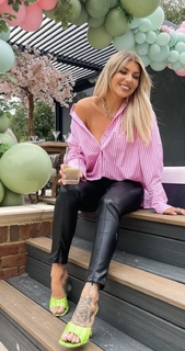 Olivia Buckland feet photo 5