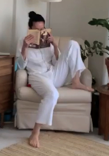 Olivia Cheng feet photo 12