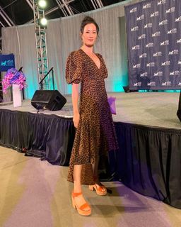 Olivia Cheng feet photo 3