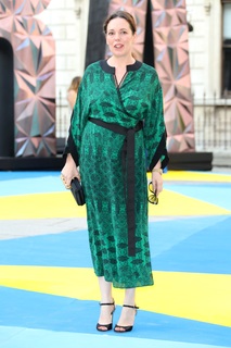 Olivia Colman feet photo thumbnail