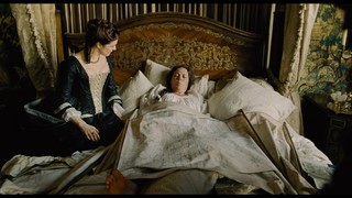 Olivia Colman feet photo thumbnail