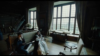 Olivia Colman feet photo thumbnail