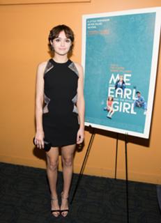 Olivia Cooke feet photo thumbnail
