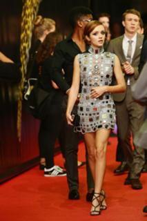 Olivia Cooke feet photo thumbnail