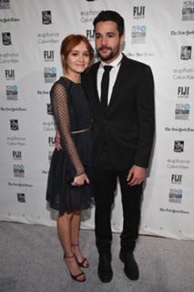 Olivia Cooke feet photo thumbnail