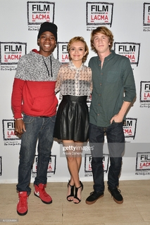 Olivia Cooke feet photo thumbnail