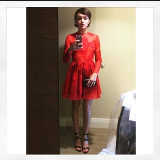 Olivia Cooke feet photo thumbnail